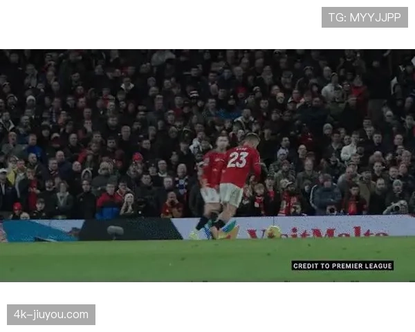 赛前动态:切尔西在训练中重点演练边后卫插上参与反击的套路 赛前动态:切尔西在训练中重点演练边后卫插上参与反击的套路